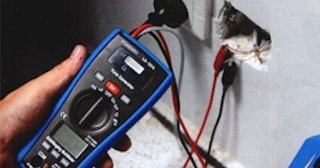 Подключение и монтаж ретро проводки в деревянном доме от 1580 рублей в Санкт-Петербурге
